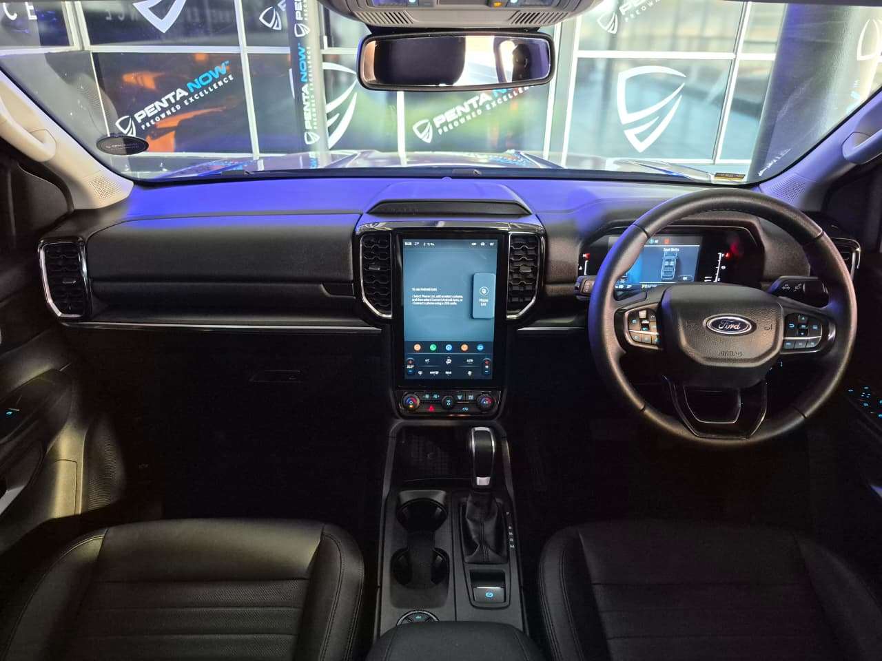 2024 Ford Everest, image 7 of 16