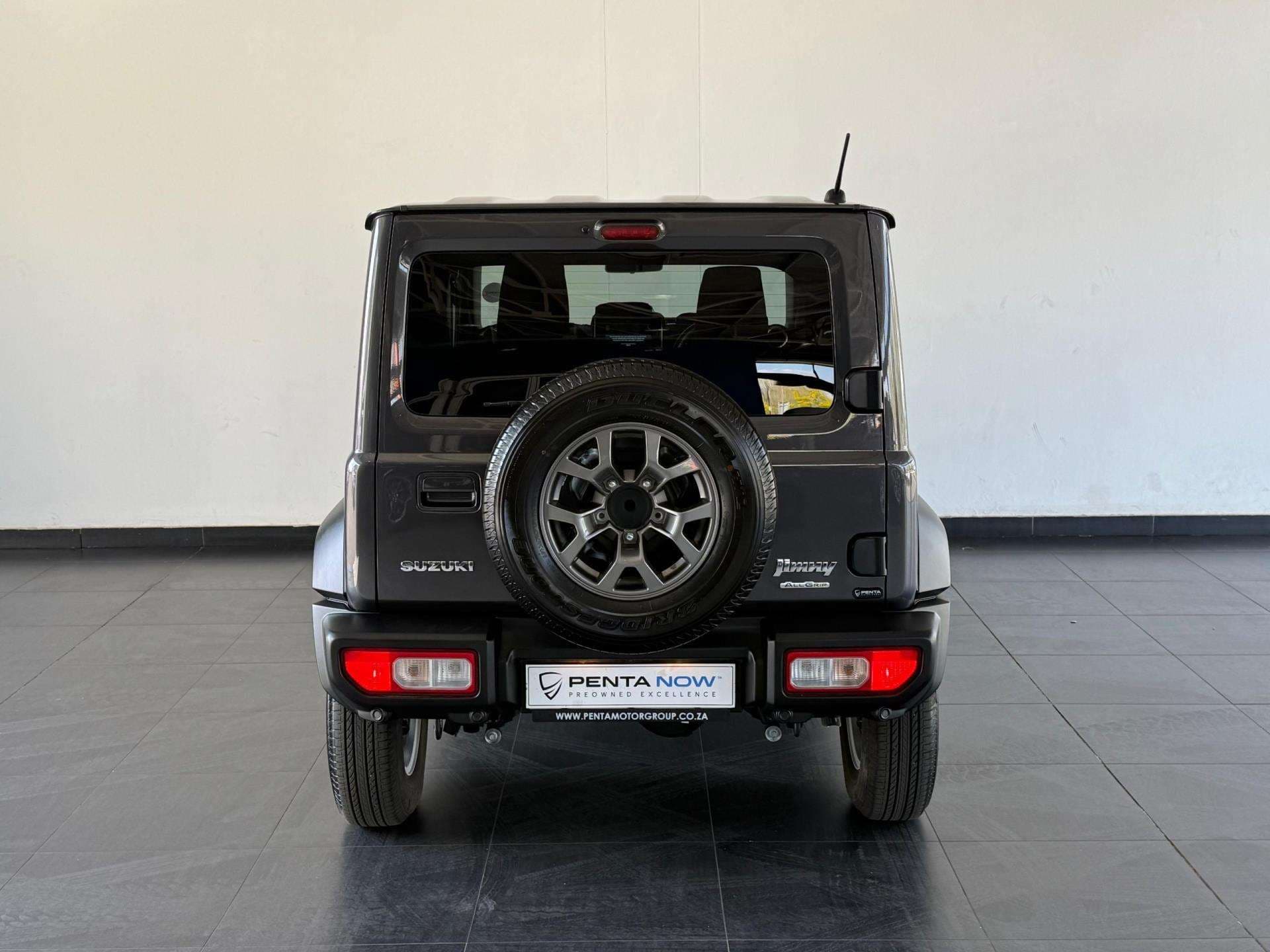 2025 Suzuki Jimny, image 7 of 16