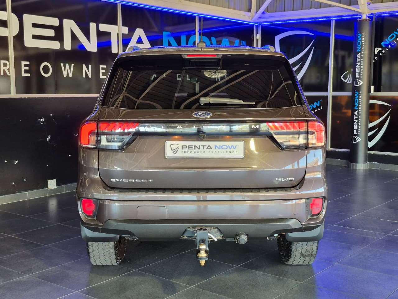 2023 Ford Everest, image 5 of 16