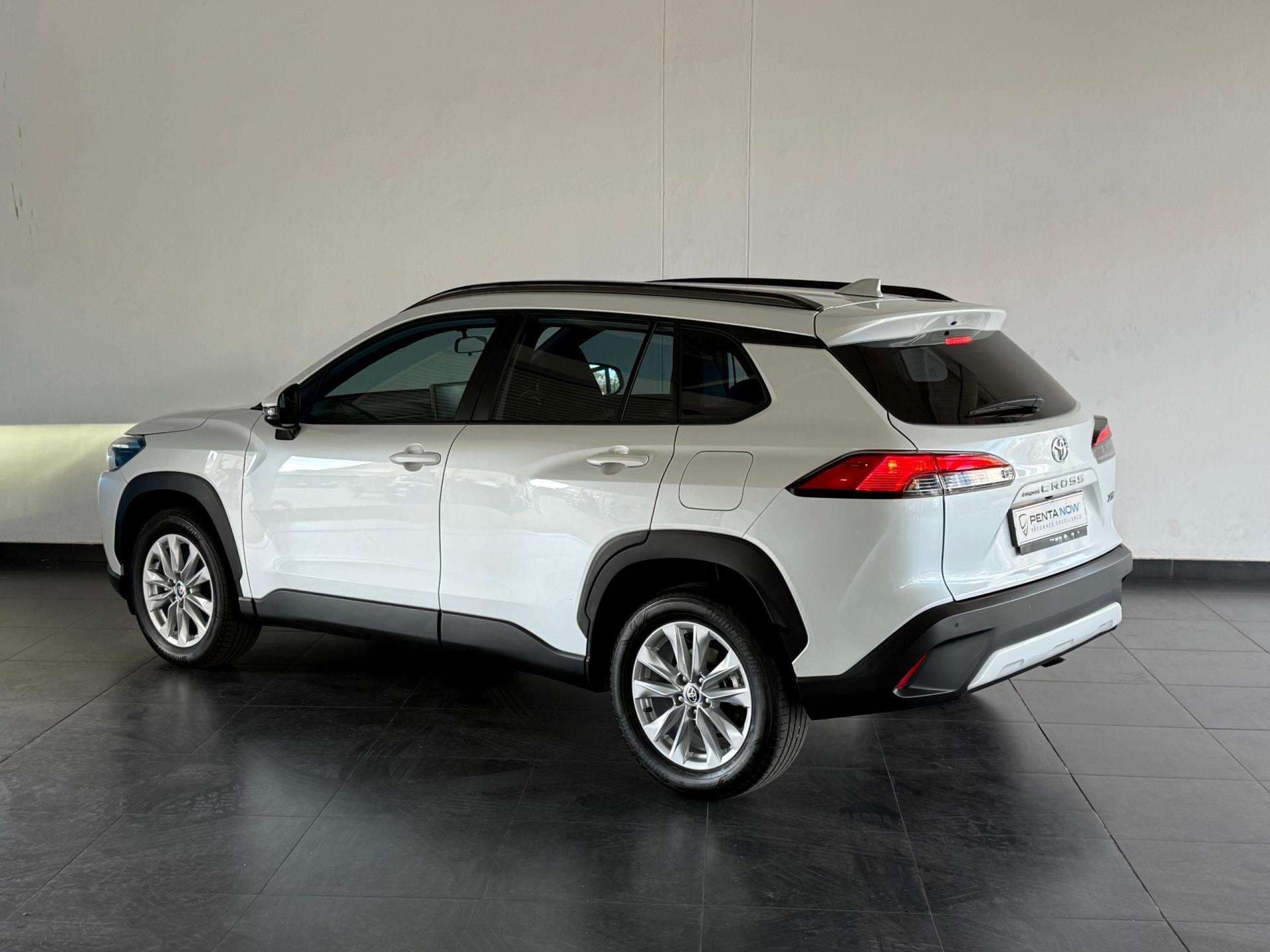 2025 Toyota Corolla Cross, image 8 of 16