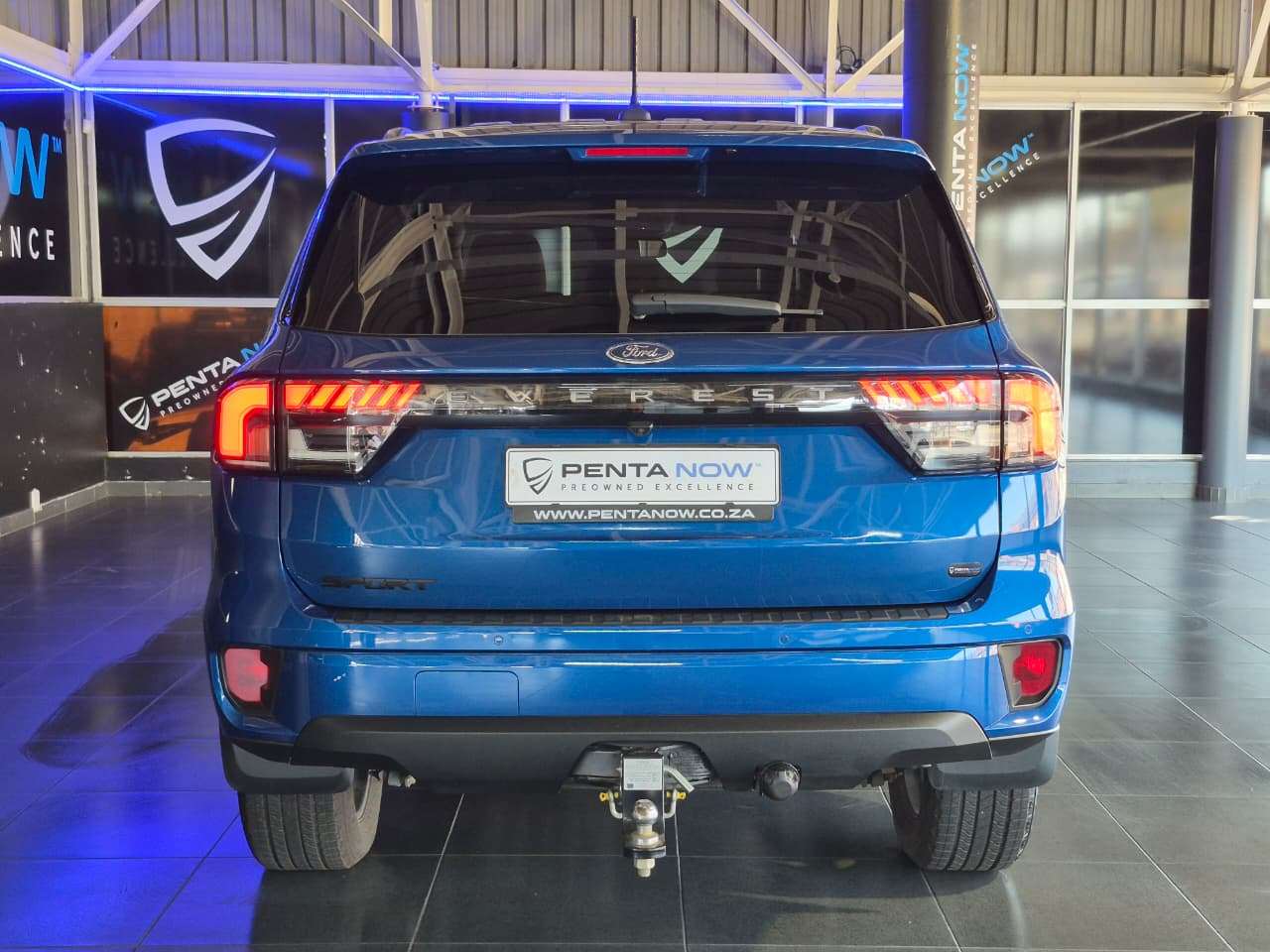 2024 Ford Everest, image 5 of 16