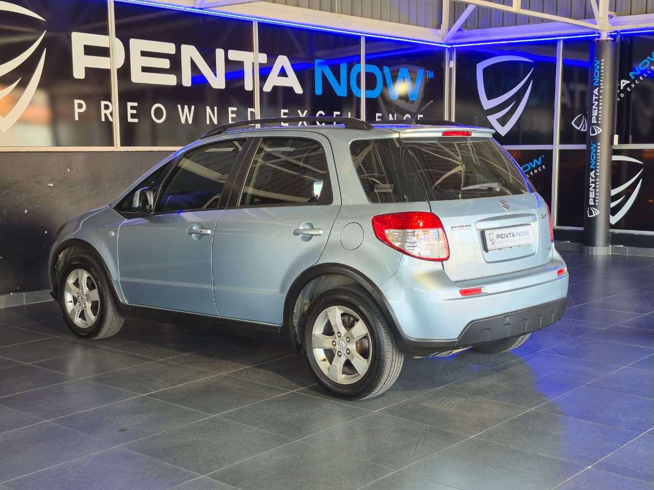 2010 Suzuki Sx4, image 4 of 16