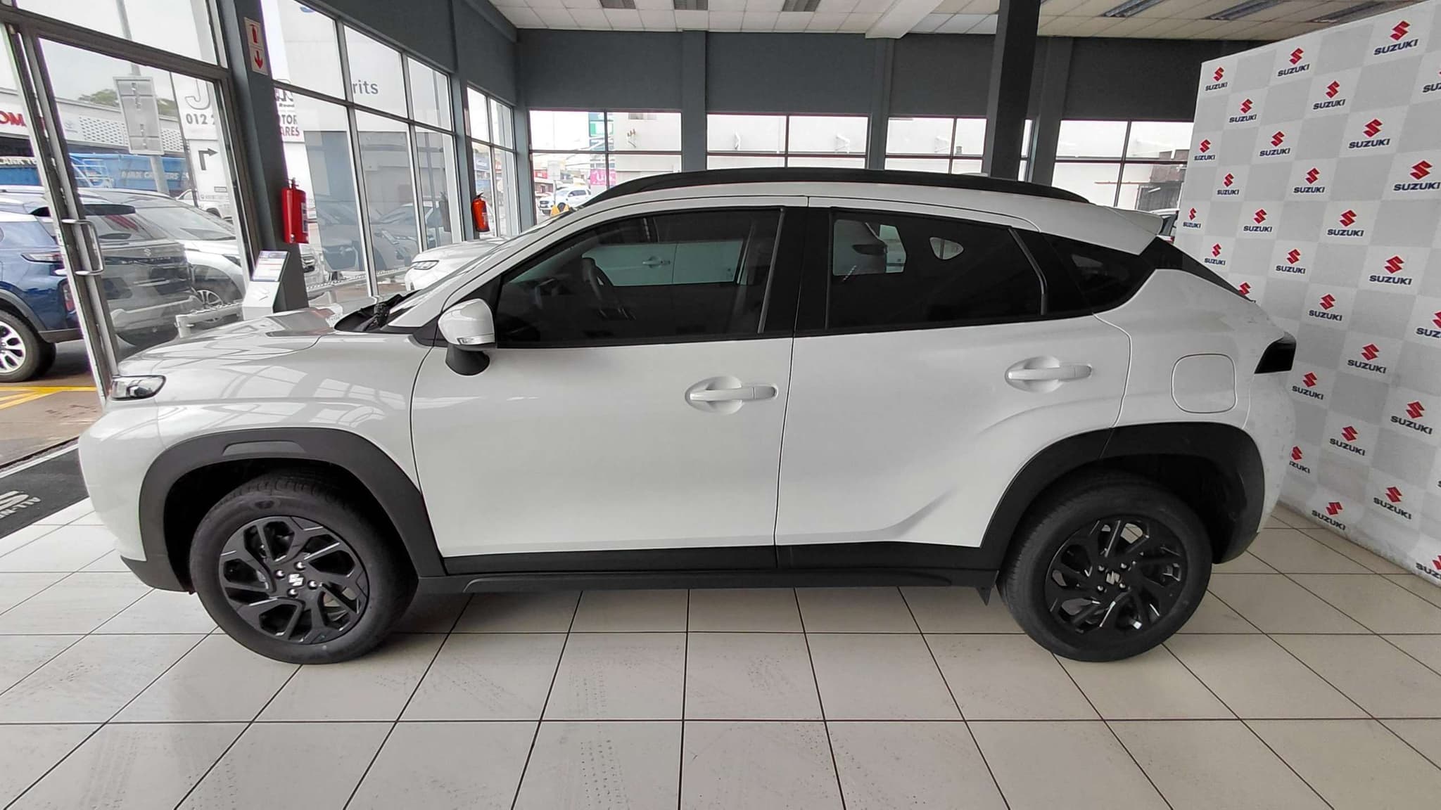 2026 Suzuki Fronx, image 6 of 8
