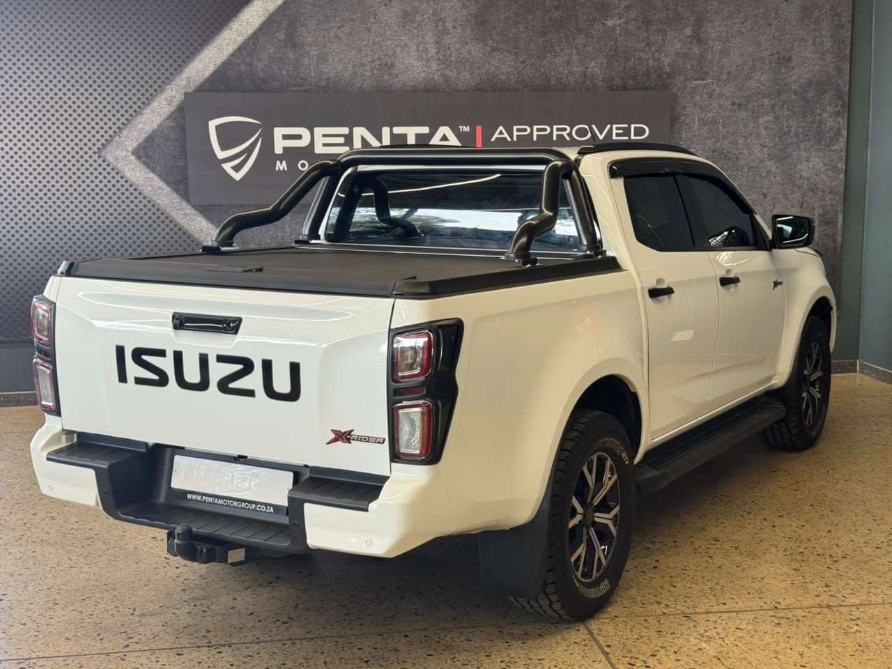 2025 Isuzu D-max 1.9 Ddi Hr X-rider A/t D/c, image 3 of 13