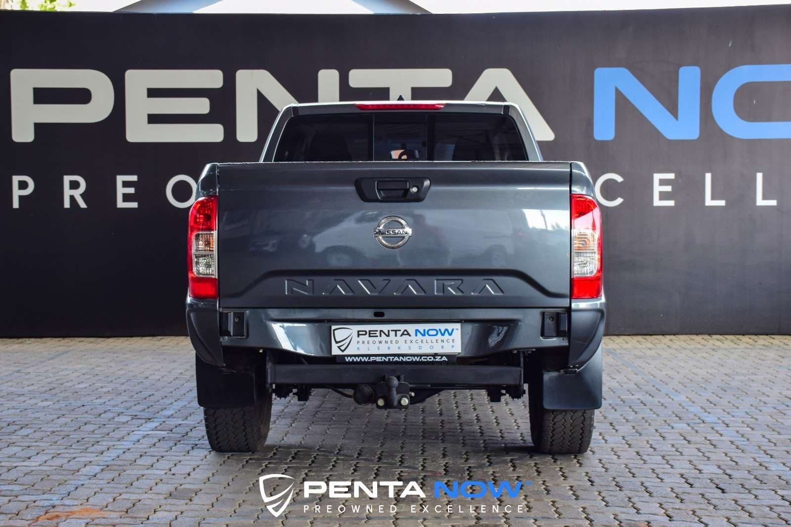 2021 Nissan Navara, image 5 of 16
