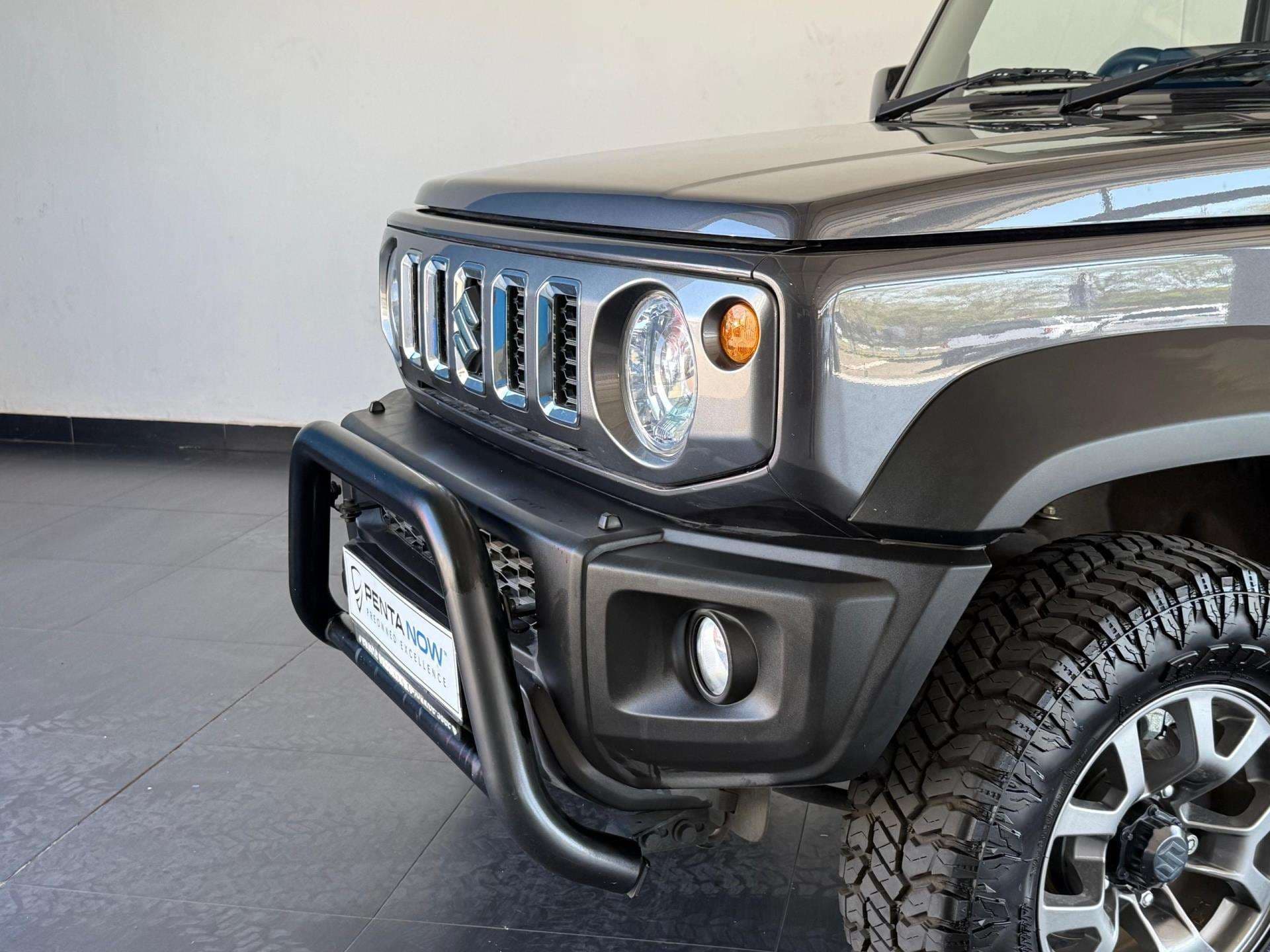 2025 Suzuki Jimny, image 10 of 16