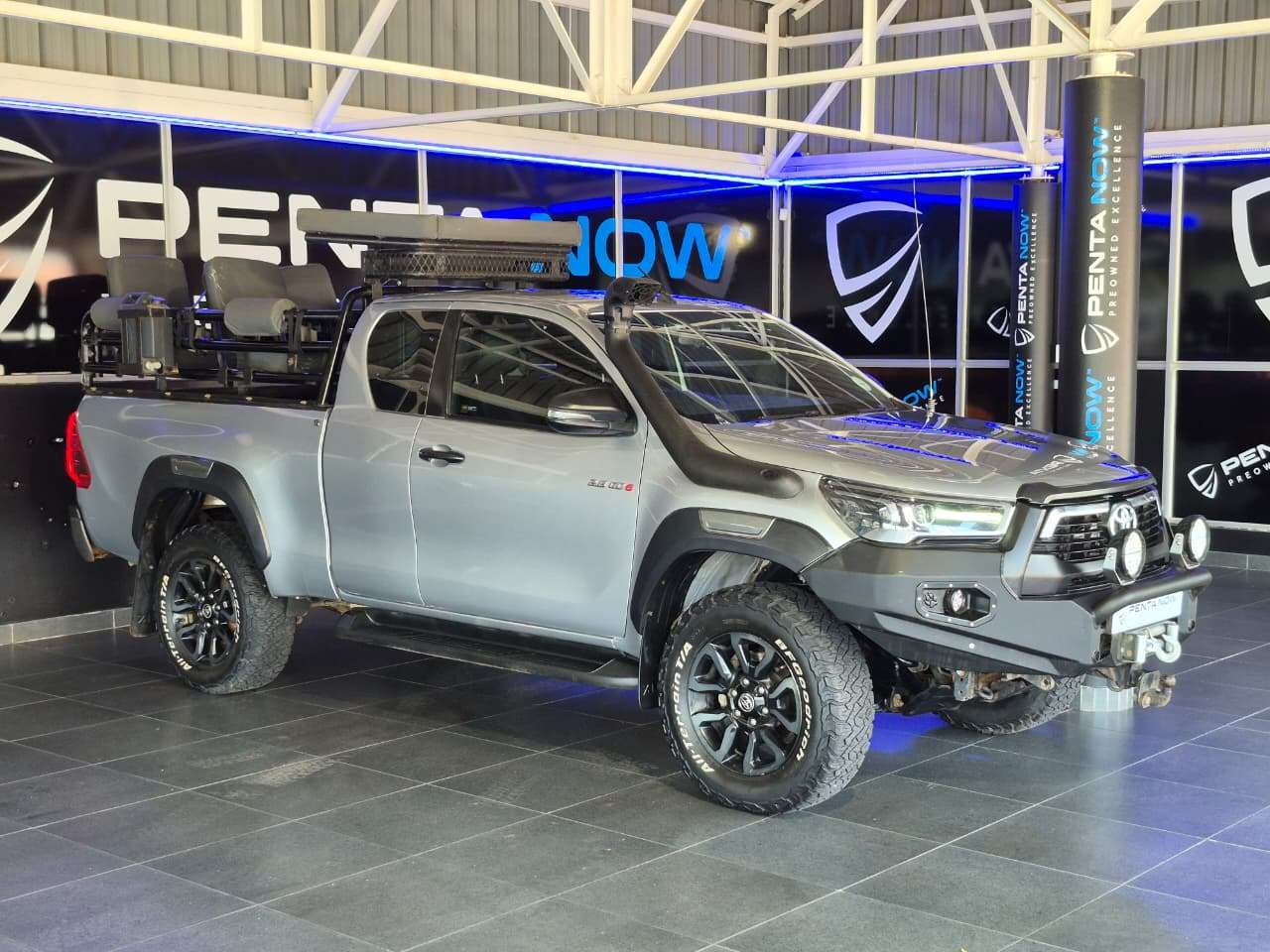 2022 Toyota Hilux, image 3 of 16