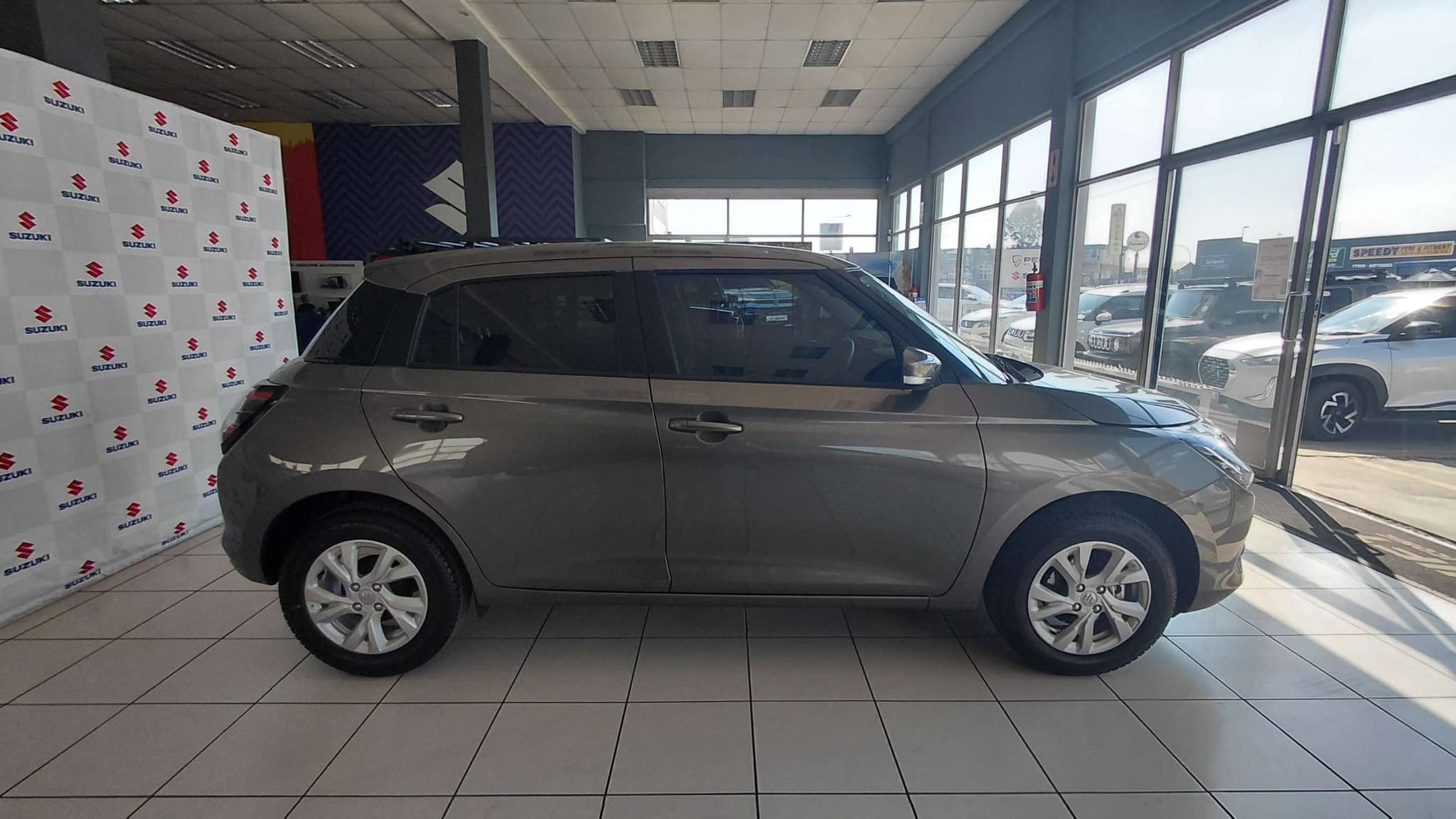 2026 Suzuki Swift, image 2 of 8