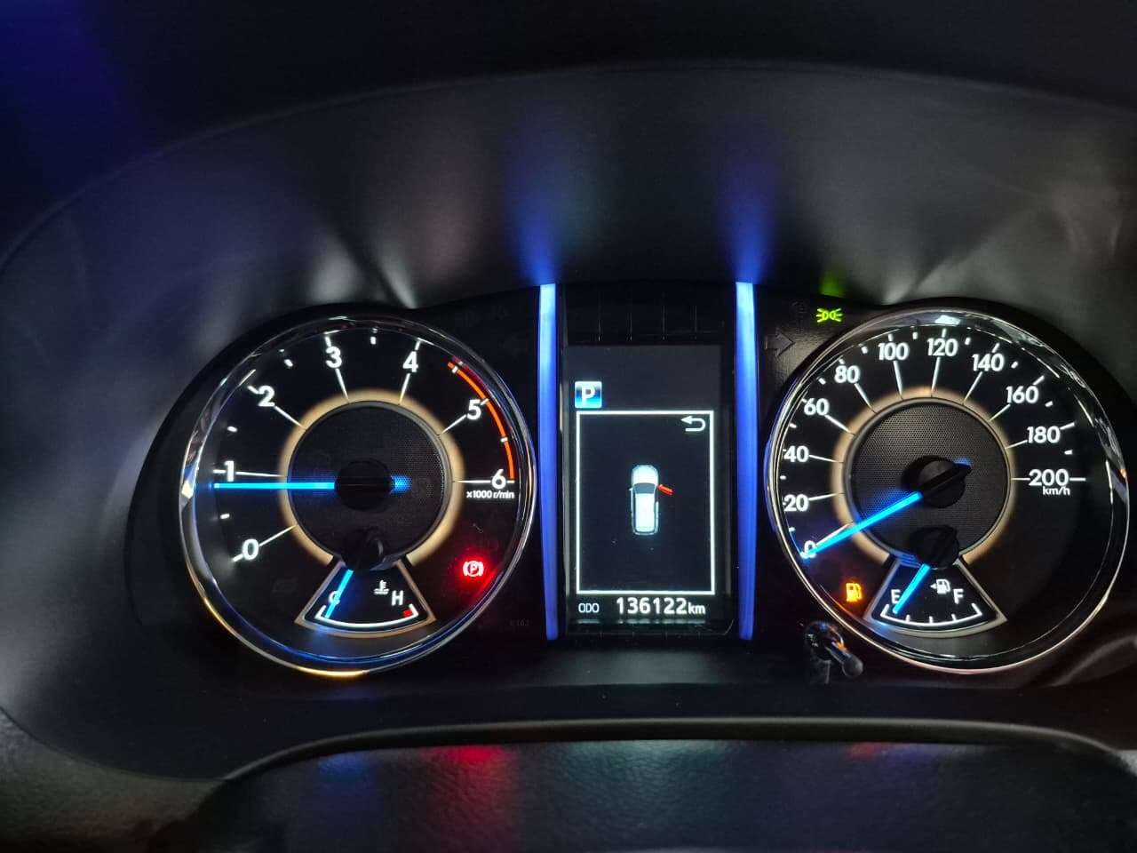 2020 Toyota Fortuner, image 10 of 16