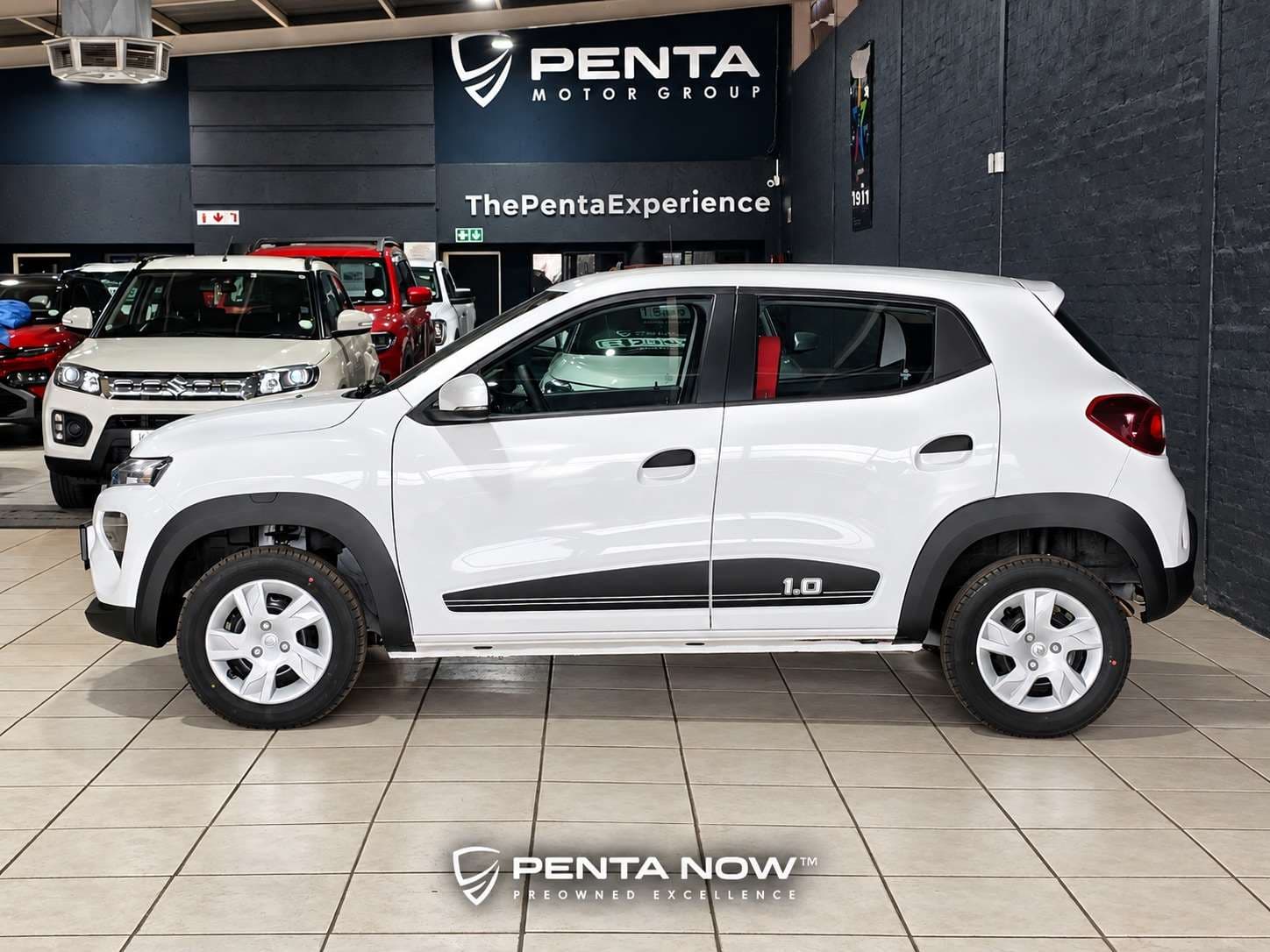 2026 Renault Kwid, image 4 of 16