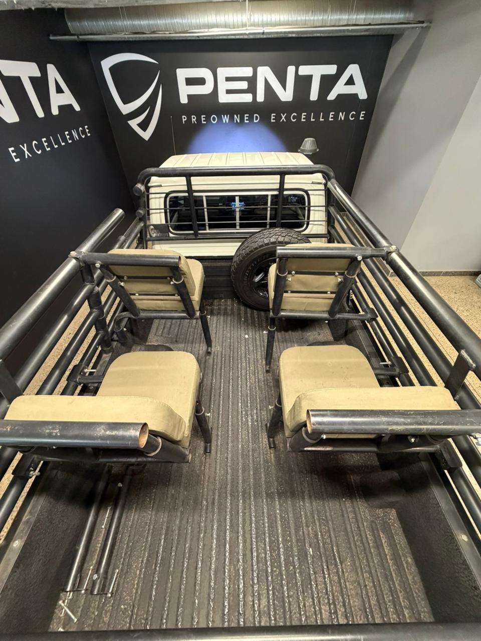 2023 Toyota Land Cruiser, image 12 of 16