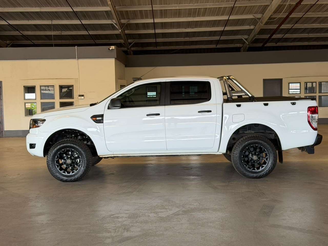 2018 Ford Ranger, image 2 of 16