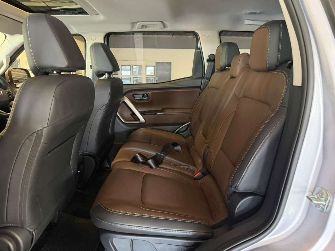 2026 Mahindra Scorpio Suv, image 13 of 16