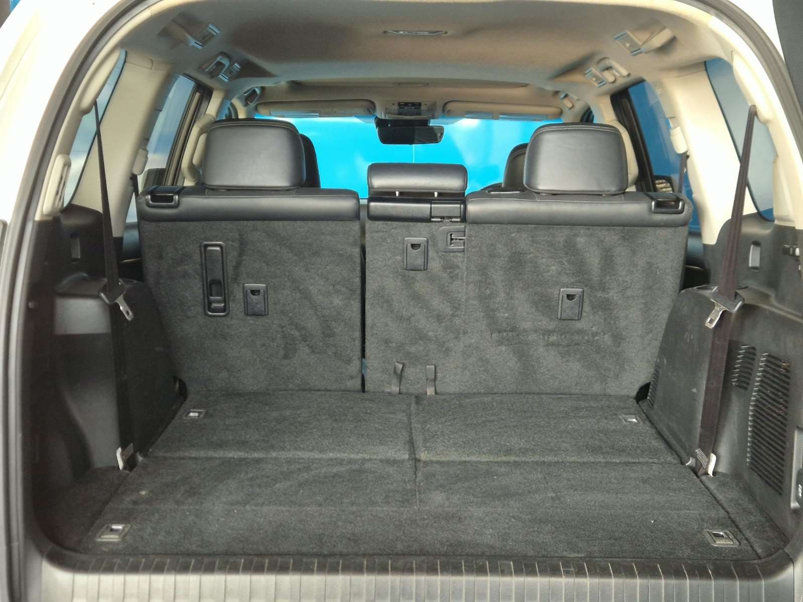 2018 Toyota Prado, image 16 of 16