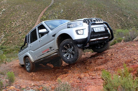 Tackling the grueling Bonniedale tracks in Mahindra's Pik Up S11 automatic