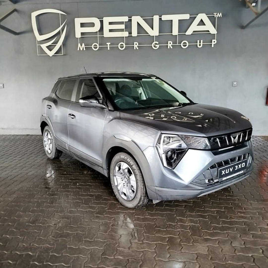 2025 - MAHINDRA - XUV3X0