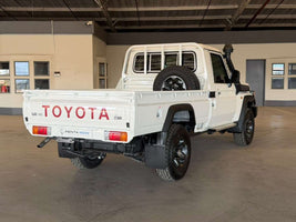 2026 - TOYOTA - Land Cruiser 79
