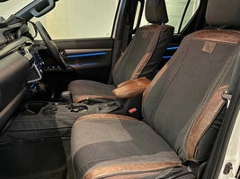 2024 - TOYOTA - Hilux
