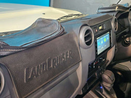 2026 - TOYOTA - Land Cruiser 76