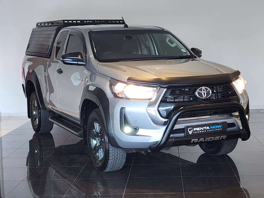 2021 - TOYOTA - Hilux