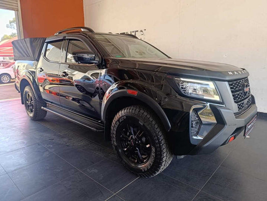 2022 - NISSAN - Navara