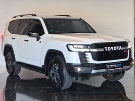 2022 - TOYOTA - Land Cruiser