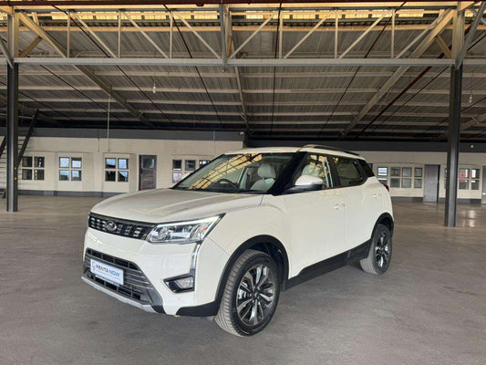 2019 - MAHINDRA - Xuv300