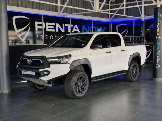 2021 - TOYOTA - Hilux