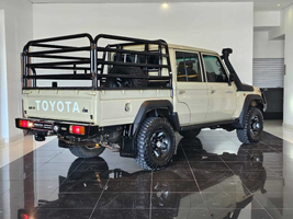 2023 - TOYOTA - Land Cruiser Pick Up