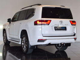 2024 - TOYOTA - Land Cruiser