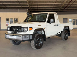 2026 - TOYOTA - Land Cruiser 79