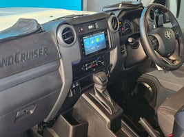 2026 - TOYOTA - Land Cruiser 76