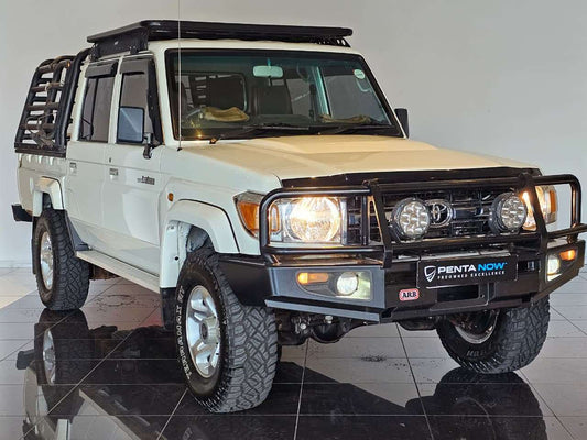 2023 - Toyota - LAND CRUISER PICK UP