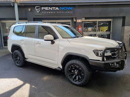2022 - TOYOTA - Land Cruiser 300