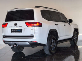 2022 - TOYOTA - Land Cruiser