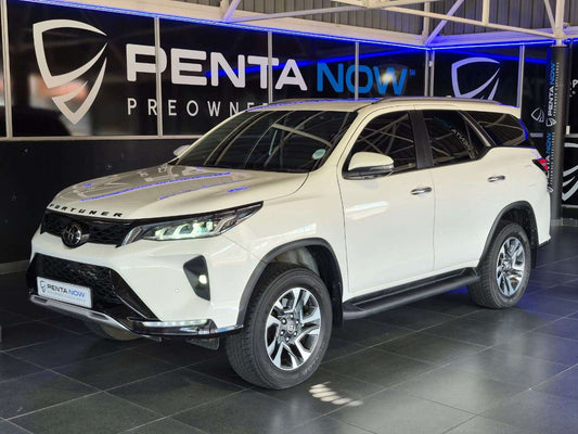 2025 - TOYOTA - Fortuner