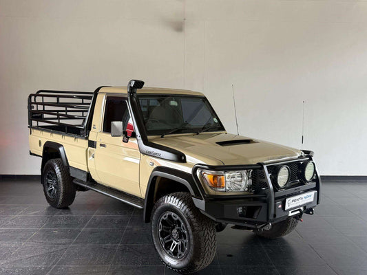 2022 - Toyota - LAND CRUISER PICK UP