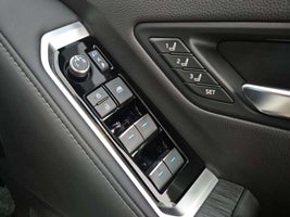 2022 - TOYOTA - Land Cruiser