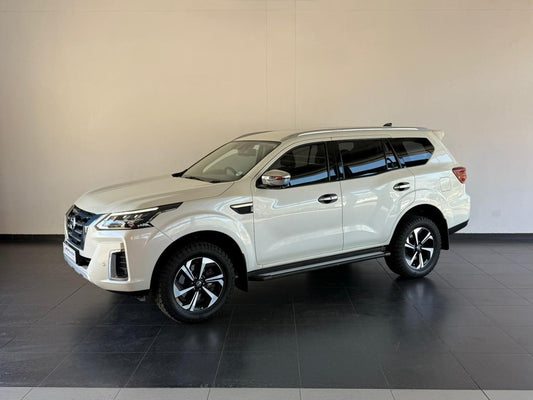 2022 - NISSAN - Terra