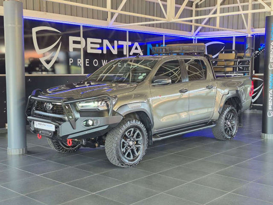 2022 - TOYOTA - Hilux