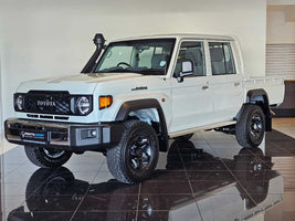 2025 - TOYOTA - Land Cruiser 79