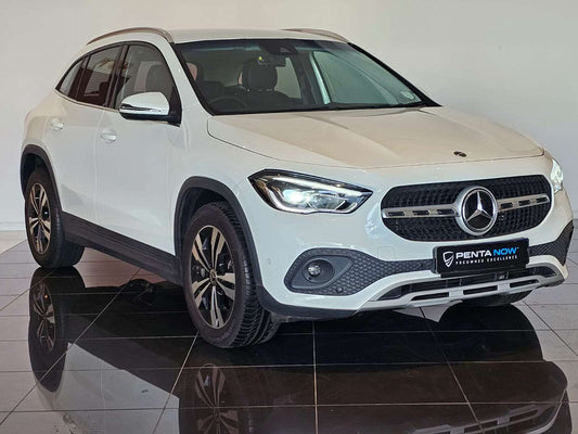 2020 - Mercedes-Benz - GLA