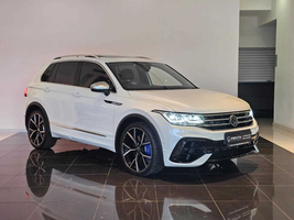 2023 - VOLKSWAGEN - Tiguan