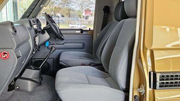 TOYOTA - LAND CRUISER