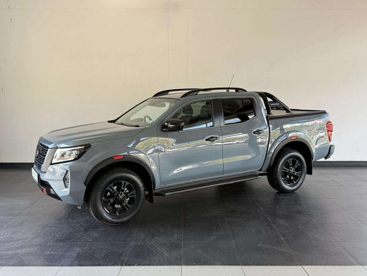 2023 - NISSAN - Navara