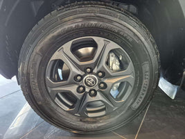 2022 - TOYOTA - Land Cruiser