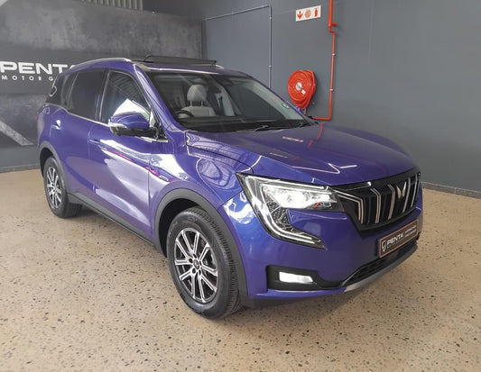 2023 - MAHINDRA - XUV 700