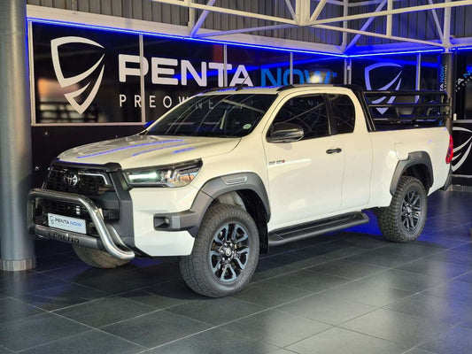 2025 - TOYOTA - Hilux
