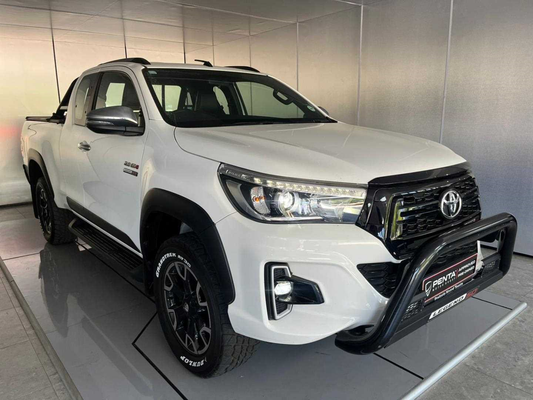 2020 - TOYOTA - Hilux Legend 50