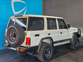2026 - TOYOTA - Land Cruiser 76